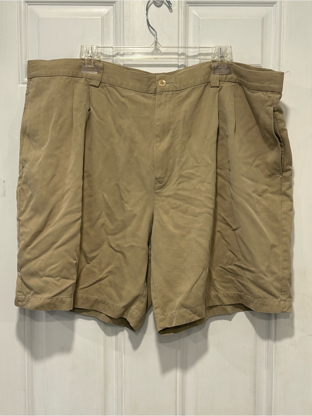 Tommy Bahama Mens Pleated Shorts 100% Silk Khaki Dadcore Coastal Golf Sz 42